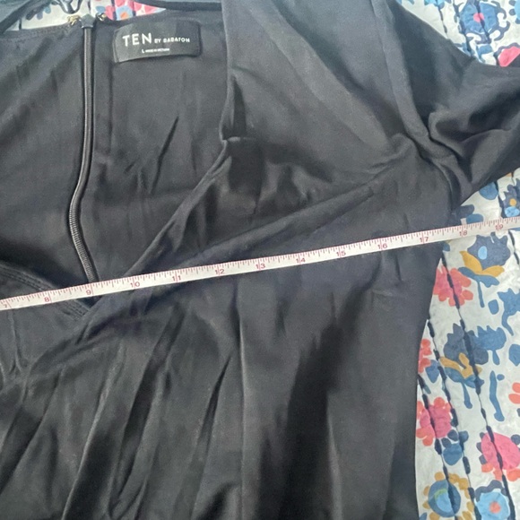 Aritizia Babaton Passion Wrap Mini BodyCon Dress Black Large Long Sleeve - Picture 10 of 11